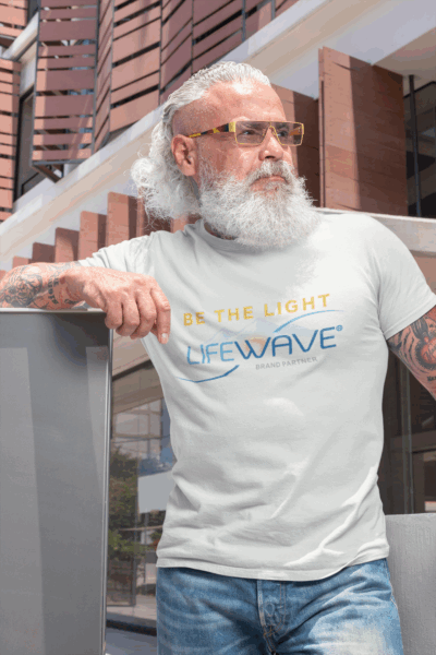Organic BE THE LIGHT Mountain Live Younger Unisex Classic T-Shirt